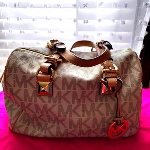 Michael kors bag